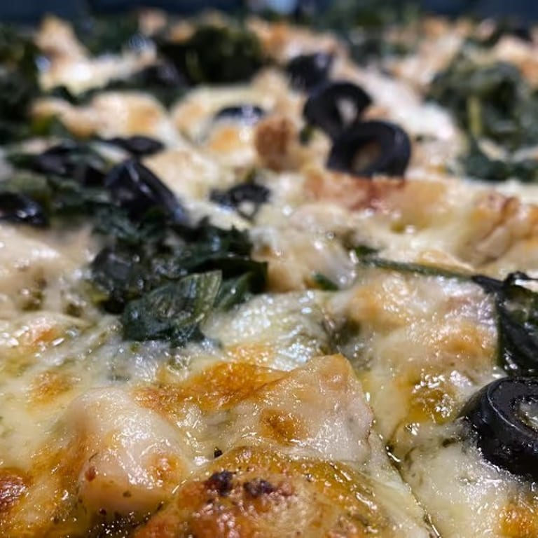 Pesto Pizza: A Delicious Italian Delight